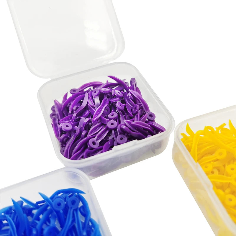 100Pcs/box Dental Disposable Tooth Gap Wedge with Hole All 4 Sizes Dental Wedges Medical Grade Plastic Dentistry Lab Tools